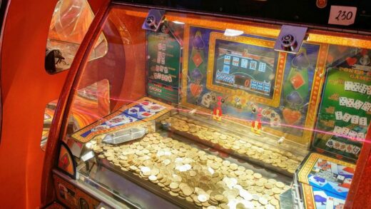 A coin pusher machine